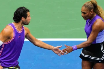Carlos Alcaraz vuelve al tenis por todo lo alto: victoria en dobles mixtos del US Open junto a Serena Williams