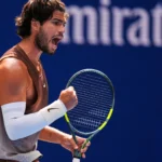 Alcaraz vuelve a lo grande más de cuatro meses después: convincente triunfo ante Safiullin en el US Open