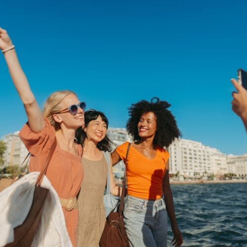 Amigos, vacaciones y diferentes presupuestos: por qué el dinero puede ser una amenaza que arruine el viaje
