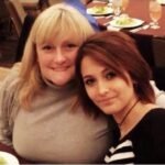 Paris Jackson revela que conoció a su madre, Debbie Rowe, a los 15 años: “Bajé las escaleras y la encontré en la sala”