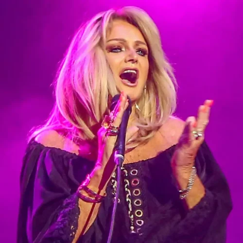 De Bonnie Tyler a Mecano: la playlist perfecta para acompañar el eclipse solar total