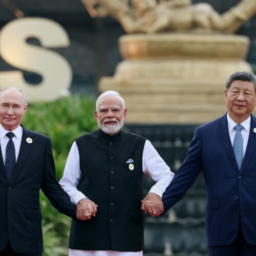 India consigue una tregua diplomática en los BRICS mientras crece la tensión en Oriente Próximo