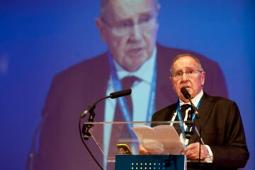 Josep Lluis Bonet se presenta a la reelección como presidente de la Cámara de España con 84 años y sin cobrar sueldo