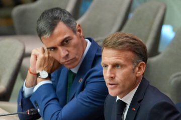 El Gobierno se queda solo en Bruselas en defender la norma ‘verde’ que amenaza las compras de petróleo y gas de la UE