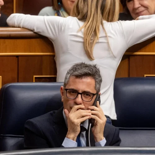Moncloa busca un encaje de bolillos para contentar a los socios en un último intento por salvar la «legislatura de la vivienda»