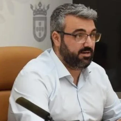 Melchor León, diputado socialista en Ceuta: «No hay seguridad para iniciar el curso y yo no llevaré a mi hija al colegio»