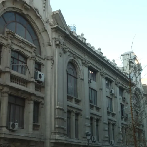 El Gobierno cede el Palacio de Hielo de Madrid al Thyssen para ampliar el museo y acoger 350 obras de Francesca Thyssen