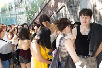 Por qué la literatura romántica rompe corazones y récords de venta: crea una comunidad que se alimenta por las redes