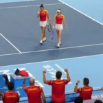 Adiós al maleficio 18 años después: España, clasificada a ‘semis’ de la Billie Jean King Cup tras derrotar a Kazajistán