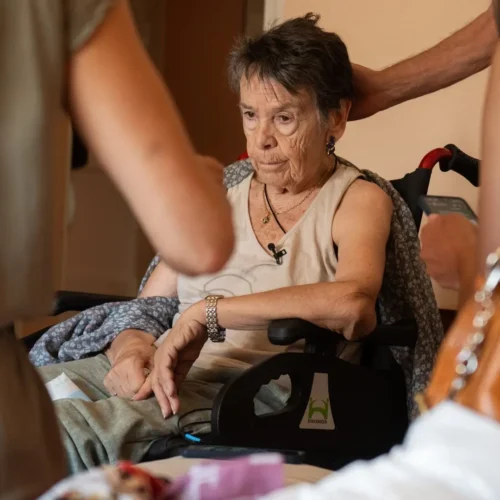 El desahucio de Maricarmen genera una tormenta política por el problema de la vivienda y abre las costuras en la coalición
