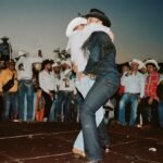 Una quedada de vaqueros gais en México: ‘caballitos’ de tequila, cumbia sonidera y besos
