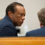 Tiger Woods se queda sin carnet de conducir durante cinco años tras volcar su coche contra un camión el pasado marzo