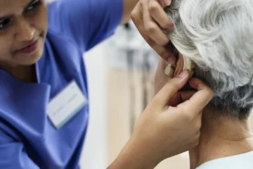 El gran avance médico que frenaría la pérdida auditiva: regeneración de las células ciliadas