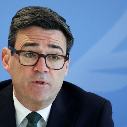 El Gobierno británico intensifica la campaña pública de alerta, emergencia y supervivencia