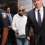 Selma Blair, Melendi, Liam Gallagher y otros famosos que perdieron los nervios en un avión