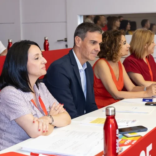 El encaje de ministros y cargos de Sánchez abre una pugna interna en las listas del PSOE en Andalucía y Comunidad Valenciana