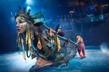 La magia de Nunca Jamás, con Peter Pan y Garfio, llega a Madrid en un espectáculo con acrobacias, teatro y tecnología