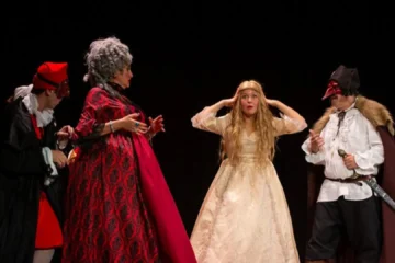 ‘Creduto Morto’, la comedia que recupera la tradición del teatro italiano del siglo XV