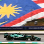 Fernando Alonso empieza a ver la luz: mejor marca con su Aston Martin en el primer día de Sepang que en las últimas citas