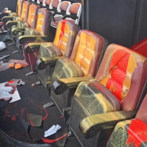 Asaltan el estadio del Rayo Vallecano y destrozan el palco: «Estas imágenes son la consecuencia del odio sembrado»