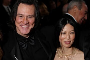 Jim Carrey se casa en secreto con Min Ah siete meses después de su debut como pareja