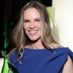Hilary Swank anuncia que está embarazada a los 52 años